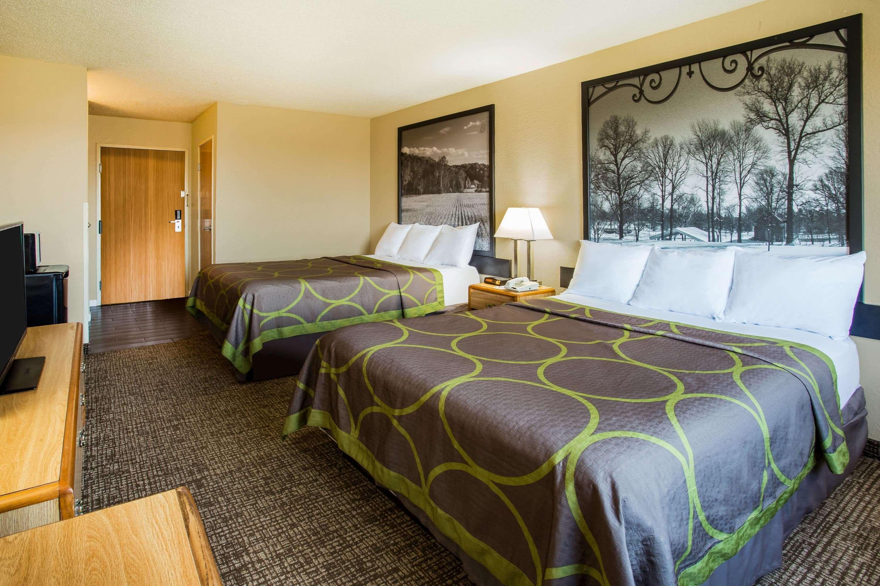 Hotel Super 8 By Wyndham Remington Extérieur photo